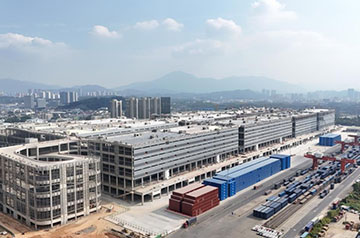 深圳威客电竞综合物流枢纽中心与中欧班列（深圳）入选2025年度深圳“双十”大事榜单